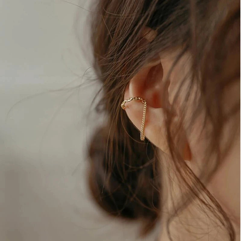 Ear Cuff Sans Perçage – Bijou Minimaliste Doré