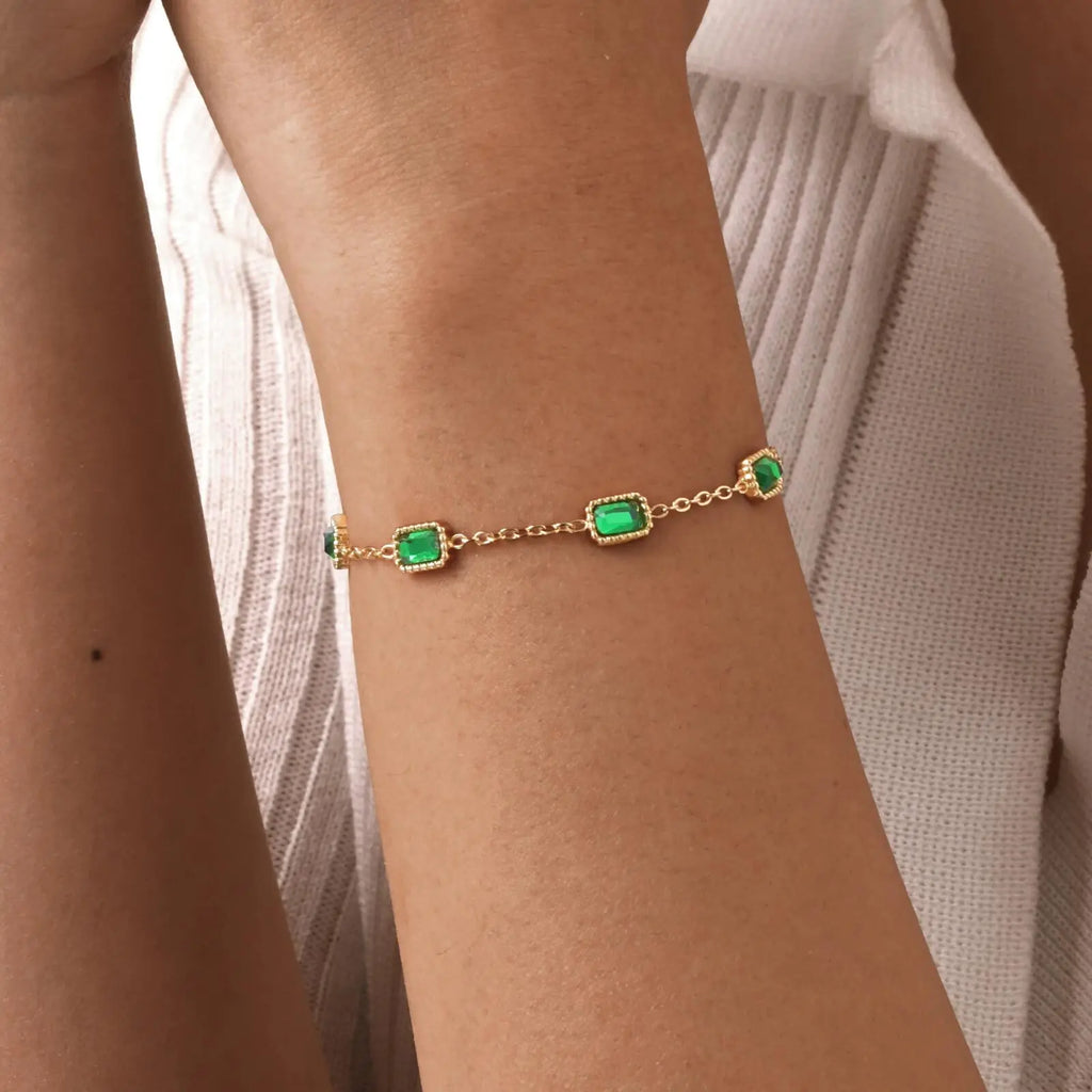 Collier Zircon Vert Émeraude – Pendentif Plaqué Or