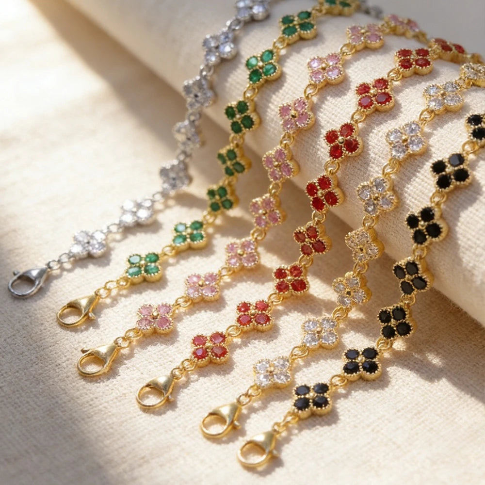 Bracelet Fleur Zircon Cubique Doré – Trèfle À Quatre Feuilles – Dahlya