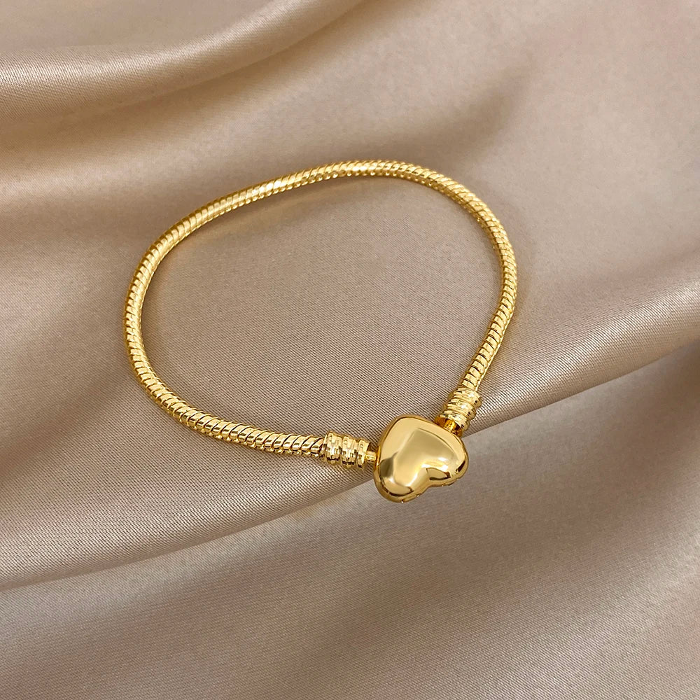 Bracelet Chaîne Cœur – Acier Inoxydable Doré