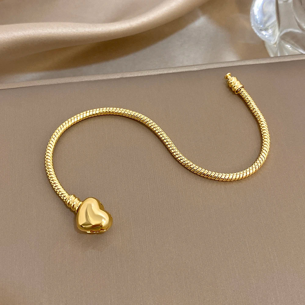 Bracelet Chaîne Cœur – Acier Inoxydable Doré