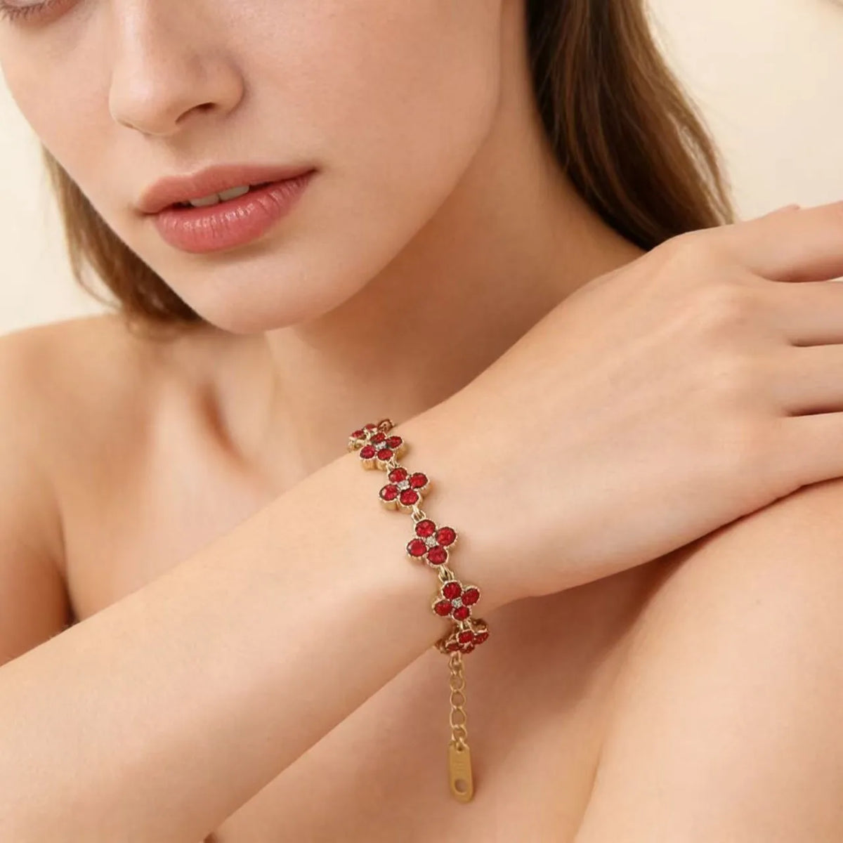 Bracelet Fleur Zircon Cubique Doré – Trèfle À Quatre Feuilles – Dahlya