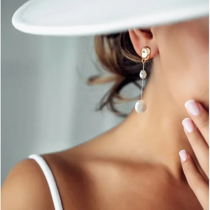 Boucles d'Oreilles Perles  Asymétriques – Plaqué Or 14K